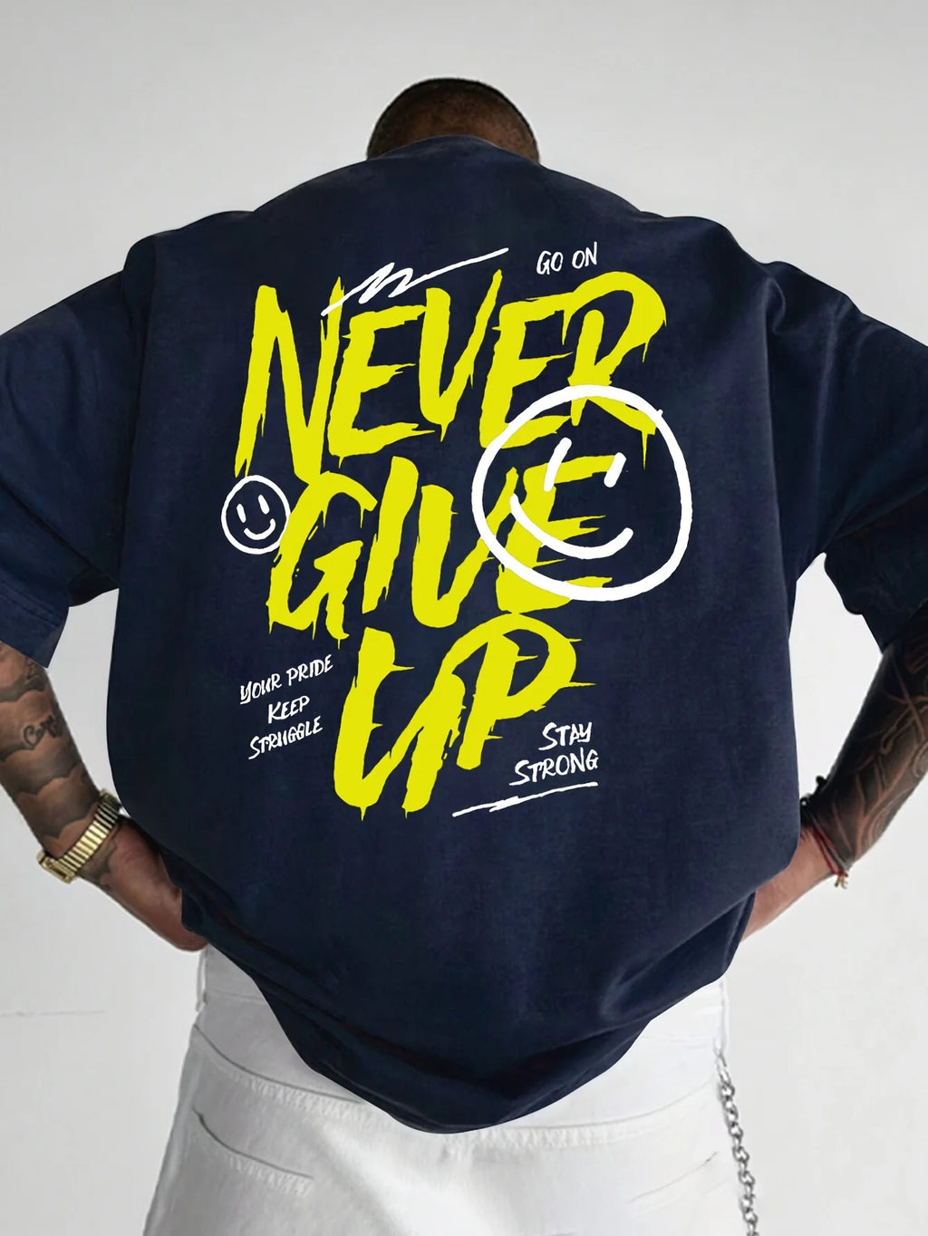 Never Give Up T-Shirt Unissexo | Streetwear NUVORA